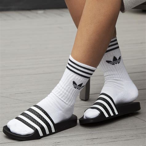 adidas chanclas.